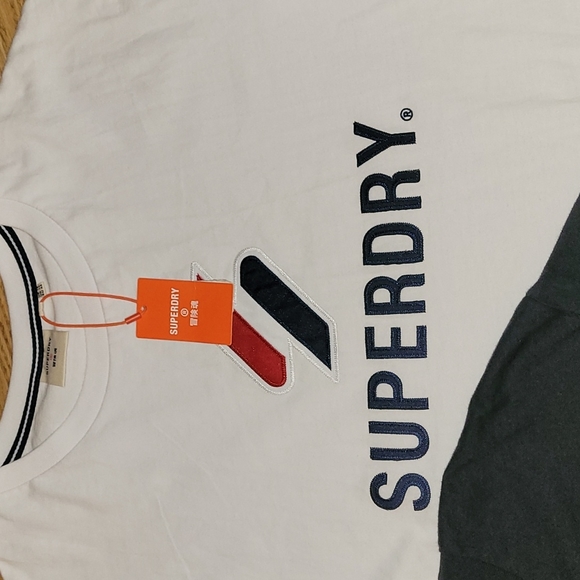 New Superdry Brand Tee set in Black and White size US Large/UK XL - Picture 5 of 7